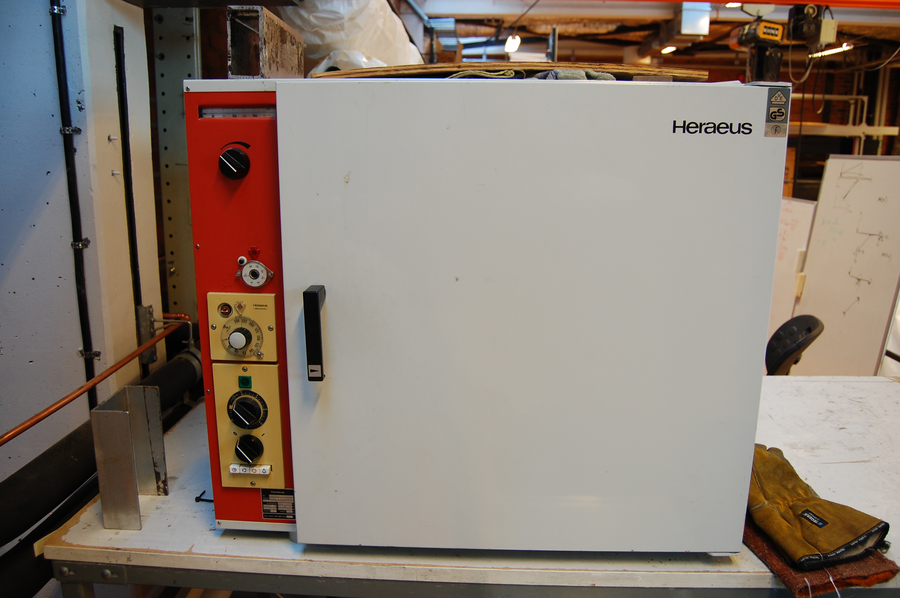 Picture of Heraeus Climate Chamber